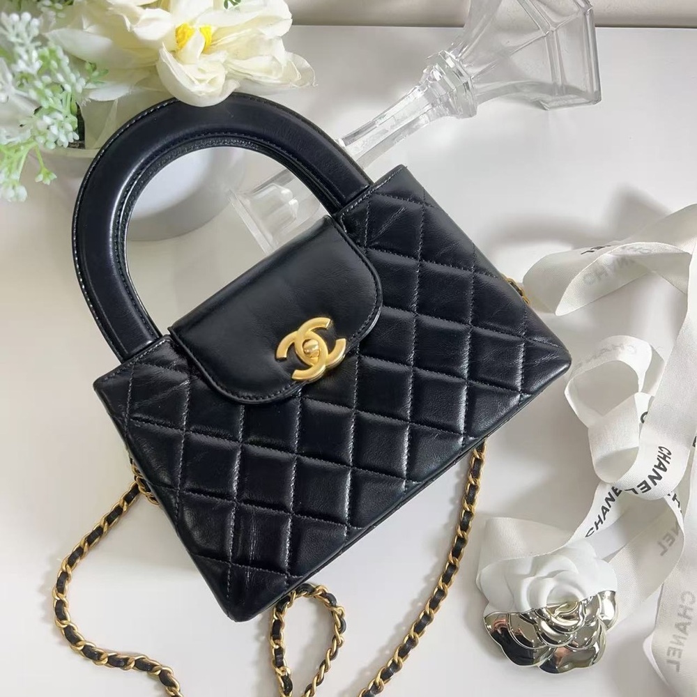 Chanel Kelly Mini Black Shiny Aged Brushed Gold